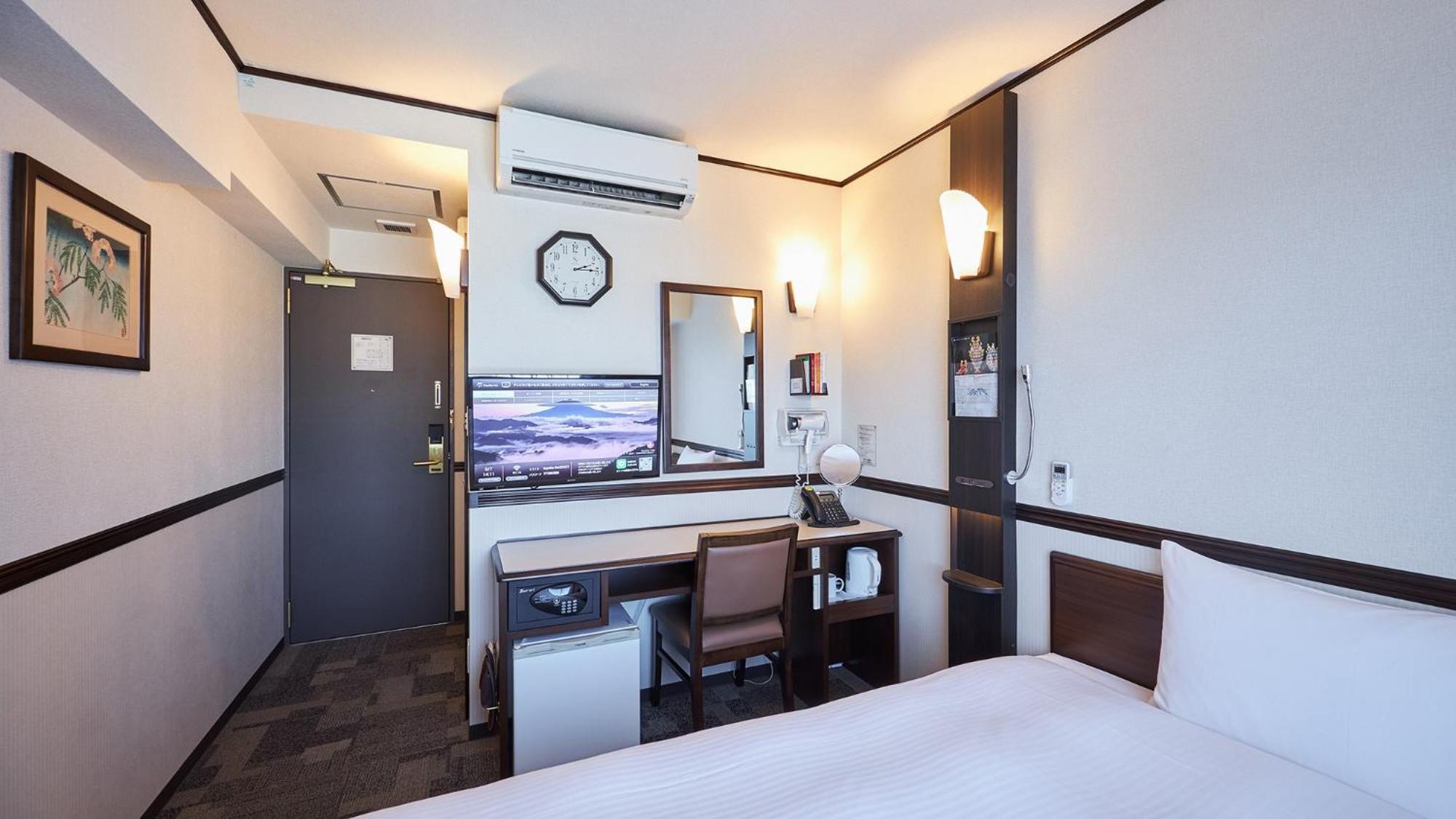 Toyoko Inn Tokyo Akiba Asakusabashi-Eki Higashi-Guchi Buitenkant foto