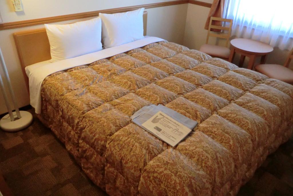 Toyoko Inn Tokyo Akiba Asakusabashi-Eki Higashi-Guchi Buitenkant foto